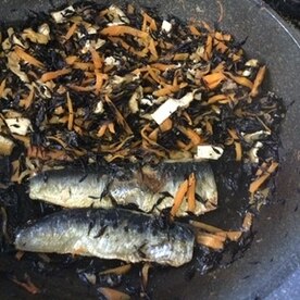 ついでに作る冷凍いわしフィレの煮付け レシピ 作り方 By サニヤスイーヨー 楽天レシピ